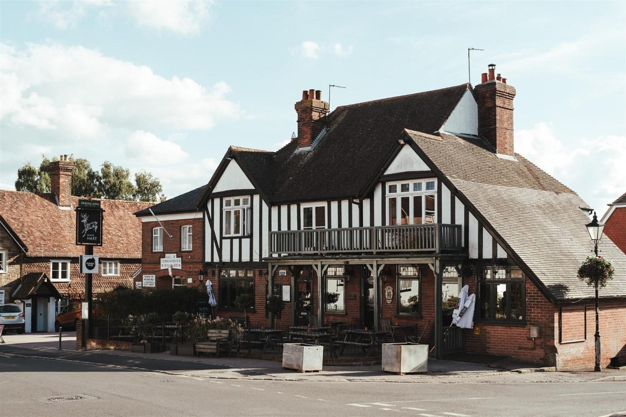 The White Hart Wadhurst Exterior photo